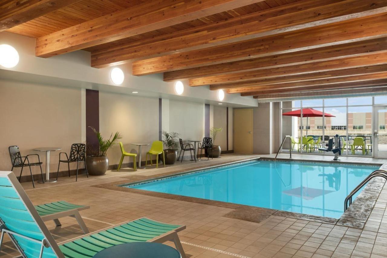 Home2 Suites By Hilton Brooklyn Park Minneapolis Екстер'єр фото