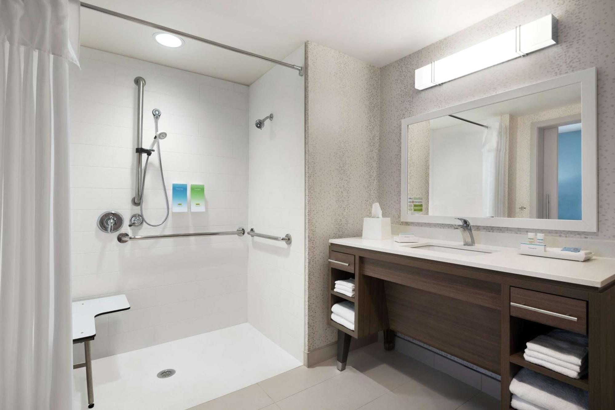 Home2 Suites By Hilton Brooklyn Park Minneapolis Екстер'єр фото